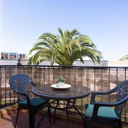 Costa Del Silencio Apartments * Коста-дель-Силенцио